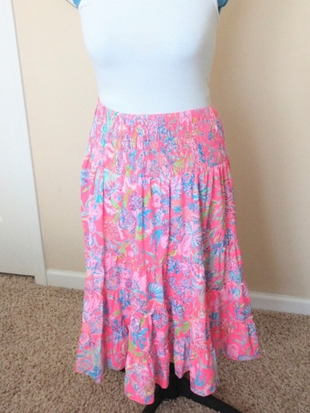 NWOT Lilly Pulitzer Vibrant Pink Floral Tiered Midi Skirt - M